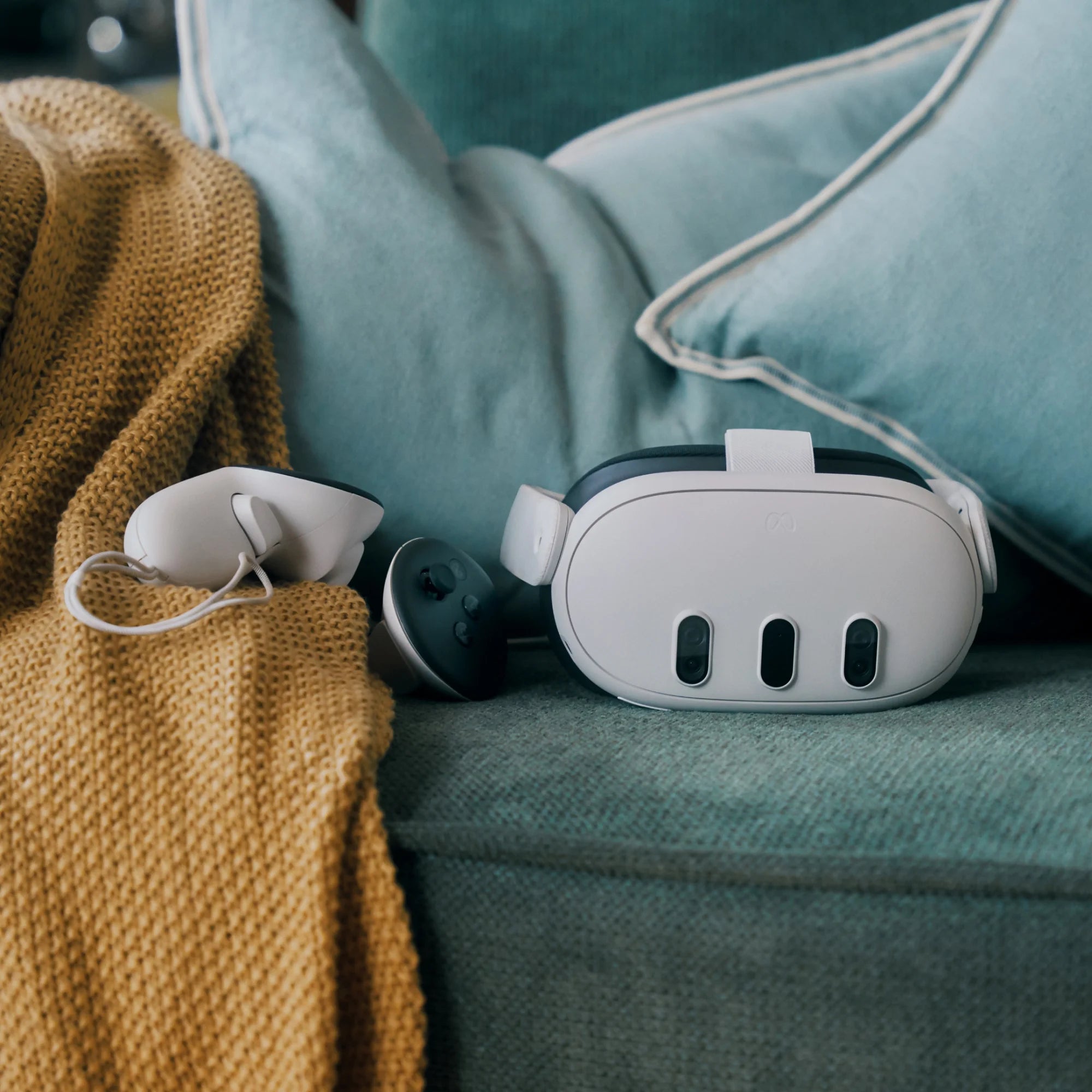 "Meta Quest 3 512GB – Includes Batman: Arkham Shadow and 3-Month Meta Horizon+ Trial – All-in-One VR Headset