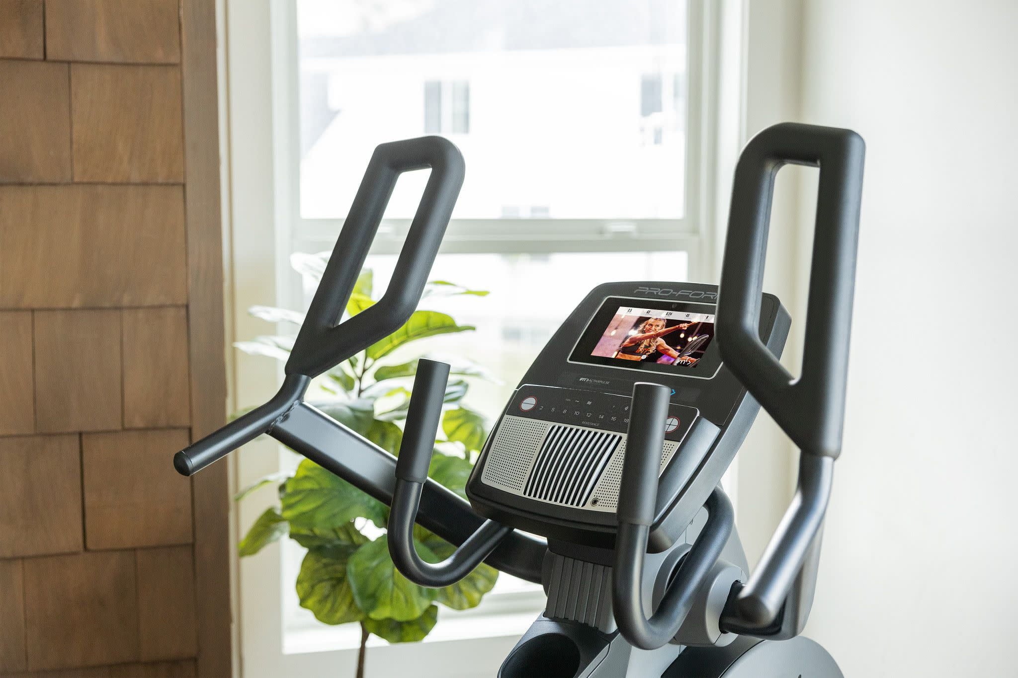 Trainer H7 iFit-Enabled Elliptical with 7” Touchscreen & Cooling Fan
