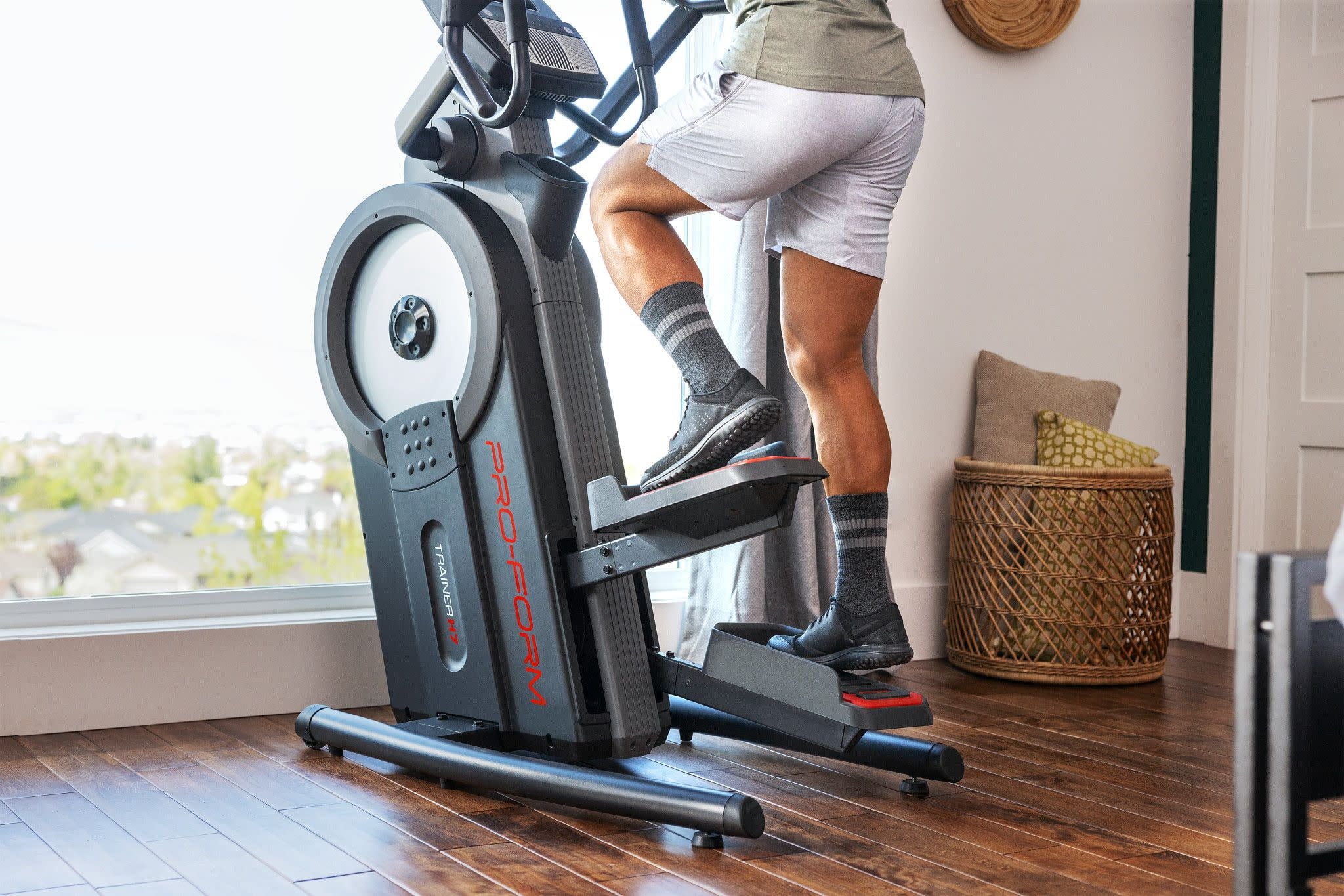 Trainer H7 iFit-Enabled Elliptical with 7” Touchscreen & Cooling Fan